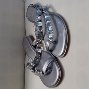 NWOB Vince Camuto Silver Embellished Sandals